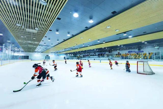 超全游玩指南房车音乐节、XR展等一站搞定开元棋牌国庆宝藏打卡地！TOP中央公园(图3)