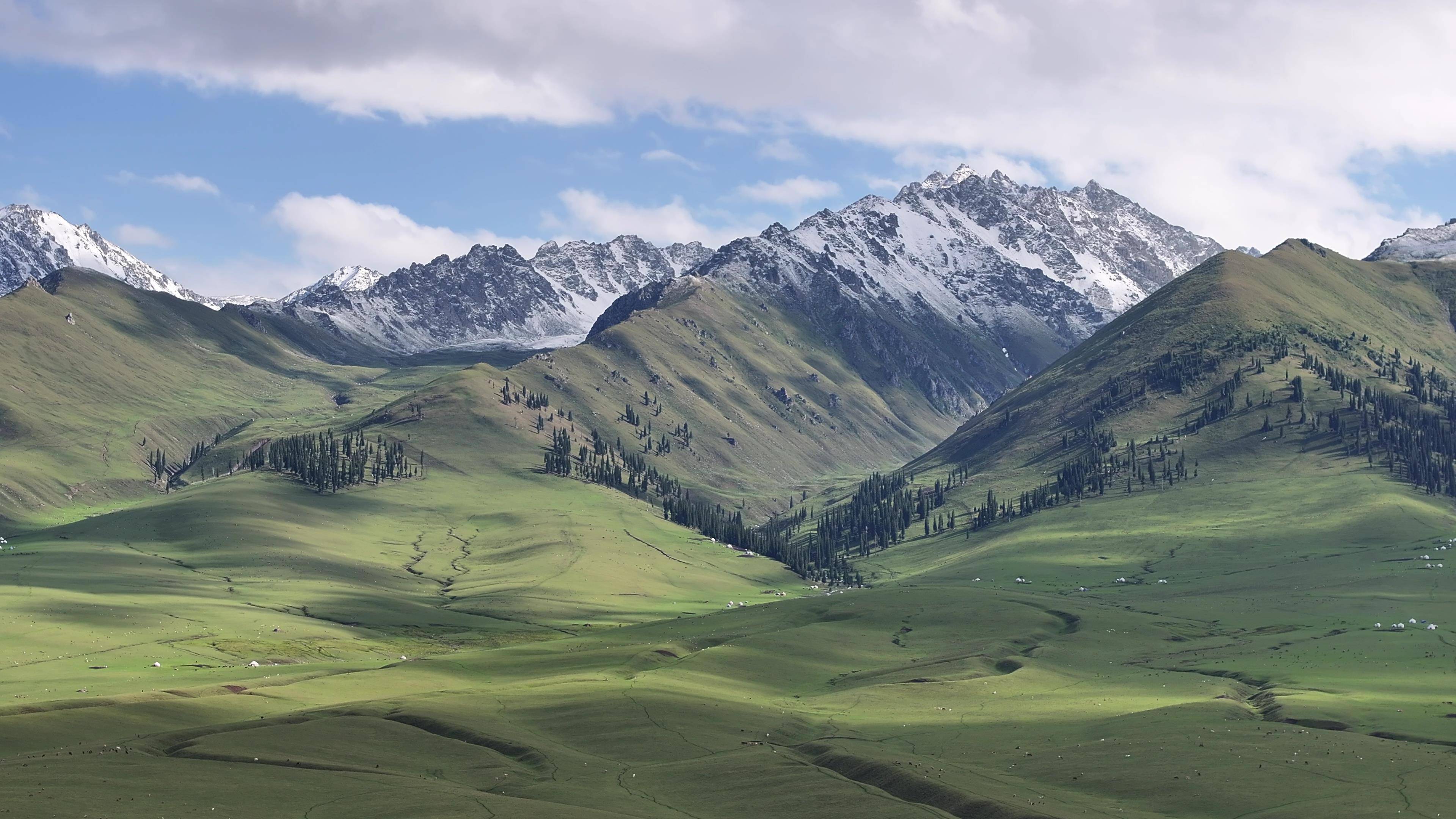 游专列“熊猫专列·成都号”：班期价格新鲜出炉开元棋牌网站2026年成都出发到新疆豪华旅(图10)