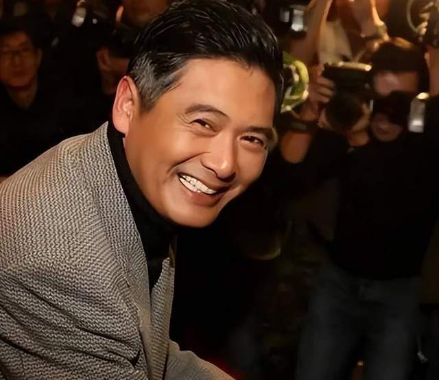 诚超其他三大家族谢霆锋何超琼500万ky