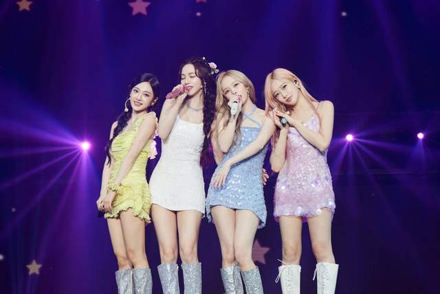 诚超其他三大家族谢霆锋何超琼500万ky开元棋牌四大家族为火灾捐款李嘉(图18)